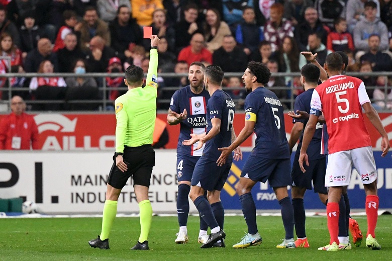 Sergio Ramos đứng trước án treo giò 7 trận ở Ligue 1 - Ảnh 2