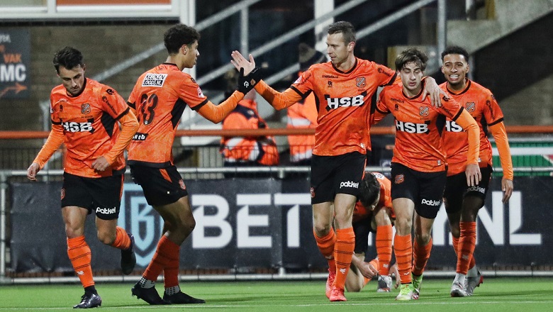 Soi tỷ lệ kèo nhà cái Emmen vs Volendam, 01h00 ngày 15/10 - Ảnh 1