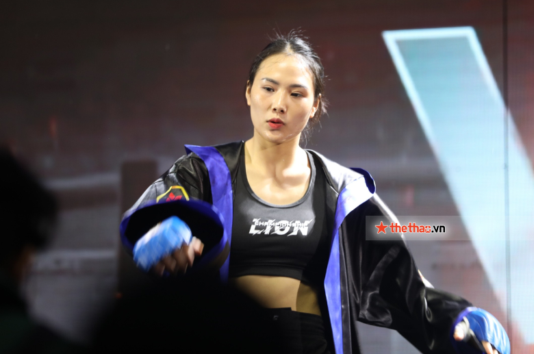 Hot girl MMA Phạm Thị Nhung thắng trong 90 giây, lọt vào chung kết Lion Championship - Ảnh 2
