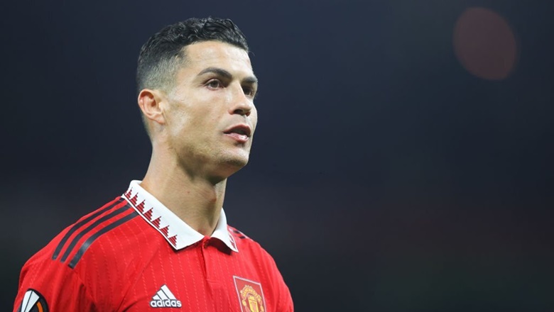 Ten Hag cho Ronaldo cơ hội đầu tiên để sửa sai - Ảnh 1