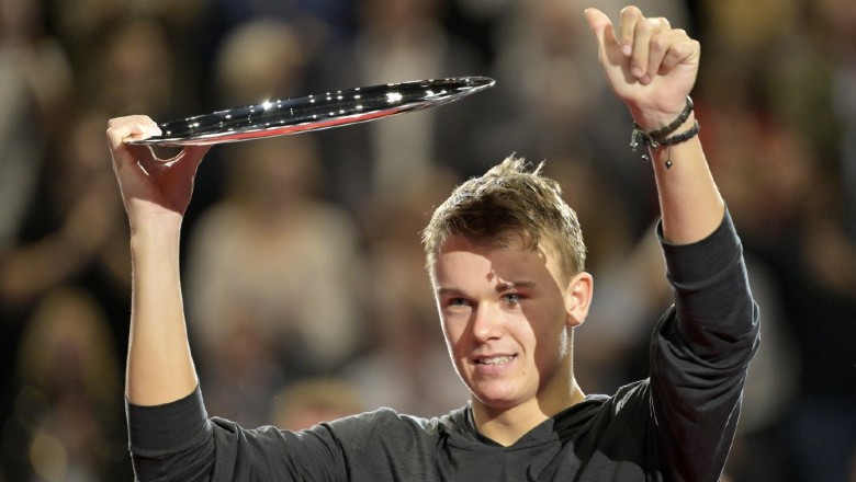 Auger-Aliassime giành hat-trick danh hiệu ATP trước thềm Paris Masters - Ảnh 2