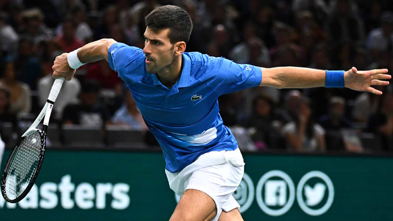 Djokovic và Alcaraz giành vé vào Tứ kết Paris Masters 2022 - Ảnh 2