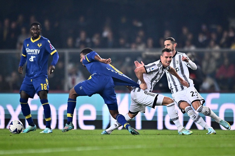 Kết quả Verona vs Juventus: 2 lần thoát 11m, ‘Lão bà’ thắng nhọc đội bét bảng - Ảnh 1