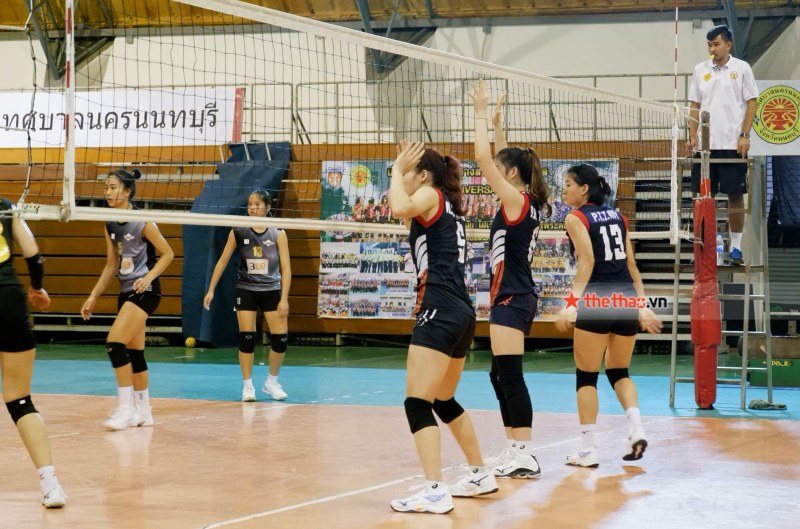 Hoa khôi bóng chuyền Kinh Bắc khoe nhan sắc, giành chiến thắng trên đất Thái - Ảnh 1