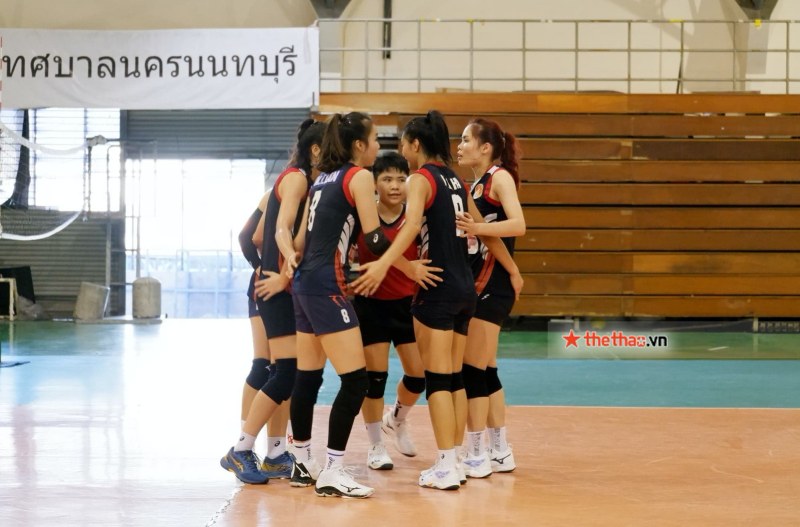 Hoa khôi bóng chuyền Kinh Bắc khoe nhan sắc, giành chiến thắng trên đất Thái - Ảnh 2