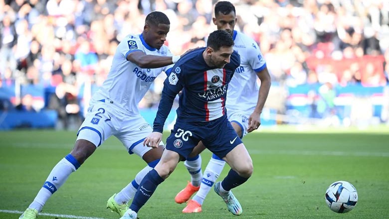 Kết quả PSG vs Auxerre: Mbappe ghi bàn, chủ nhà thắng 5 sao - Ảnh 1