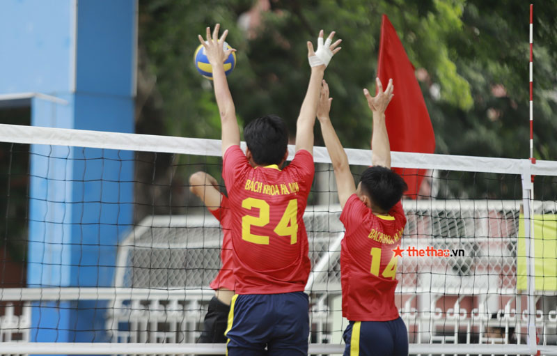 Đại học Bách khoa, Học viện Tài chính vô địch bóng chuyền sinh viên Hà Nội - Ảnh 1