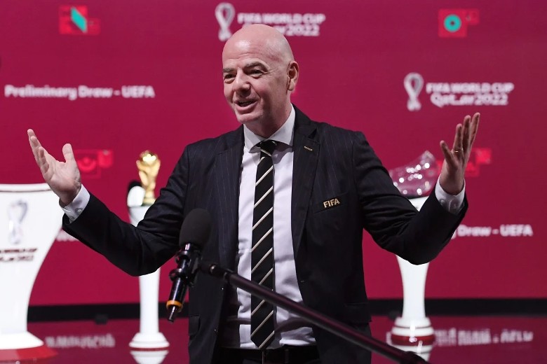 Chủ tịch FIFA bảo vệ Qatar: Châu Âu phải xin lỗi 3000 năm tới - Ảnh 1