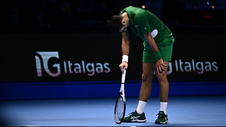 Djokovic không bỏ cuộc dù kiệt sức, đánh bại Medvedev sau hơn 3 giờ đồng hồ - Ảnh 2