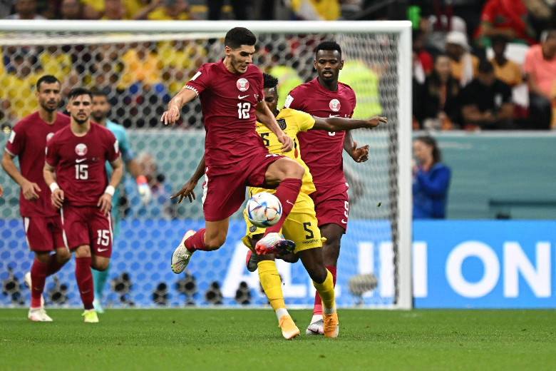 Kết quả bóng đá Qatar vs Ecuador: Chênh lệch đẳng cấp, chủ nhà tay trắng trong ngày khai mạc - Ảnh 1