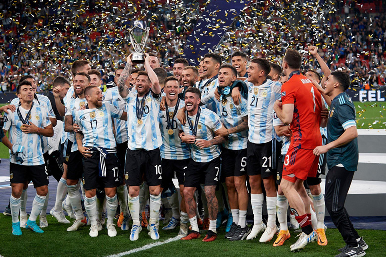 Argentina, Messi và Scaloni: Từ những kẻ bị ruồng bỏ trở thành người hung - Ảnh 6
