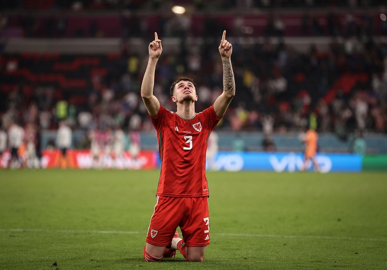 Hé lộ lý do khiến tuyển thủ Xứ Wales bật khóc ở trận gặp Mỹ - Ảnh 1