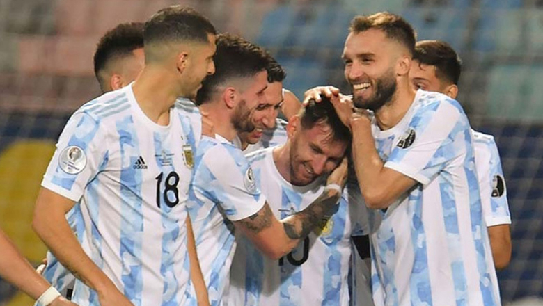 Messi nói gì trong phòng thay đồ sau trận thua sốc Saudi Arabia?  - Ảnh 2