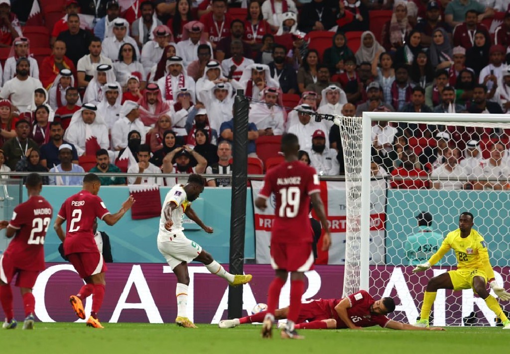 Kết quả bóng đá Qatar vs Senegal: Chủ nhà trắng tay trận thứ hai liên tiếp - Ảnh 2