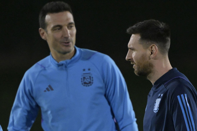 HLV Argentina bác tin Messi chấn thương, dự định thay đổi đội hình ở trận gặp Mexico - Ảnh 1