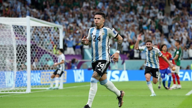 HLV Scaloni tiết lộ 2 quyết định làm thay đổi cục diện trận Argentina vs Mexico - Ảnh 2