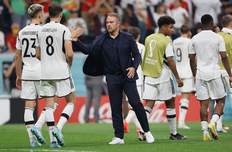 Jurgen Klinsmann tin ĐT Đức có thể vào bán kết dù đứng cuối bảng - Ảnh 2