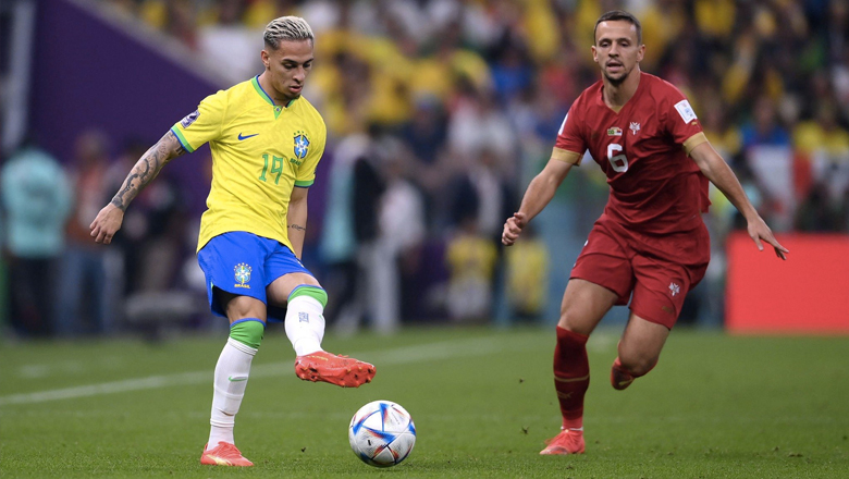 Antony tiết lộ cầu thủ Brazil bị ốm vì…điều hòa tại Qatar - Ảnh 1
