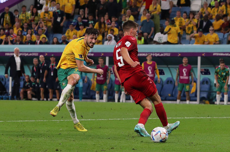 Kết quả bóng đá Australia vs Đan Mạch: Người hùng Leckie, đại diện châu Á đầu tiên vào vòng 1/8 - Ảnh 2