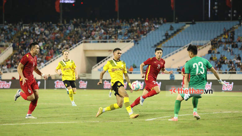 Kết quả bóng đá Việt Nam vs Dortmund: Đôi công mãn nhãn, người hùng Tuấn Hải - Ảnh 1