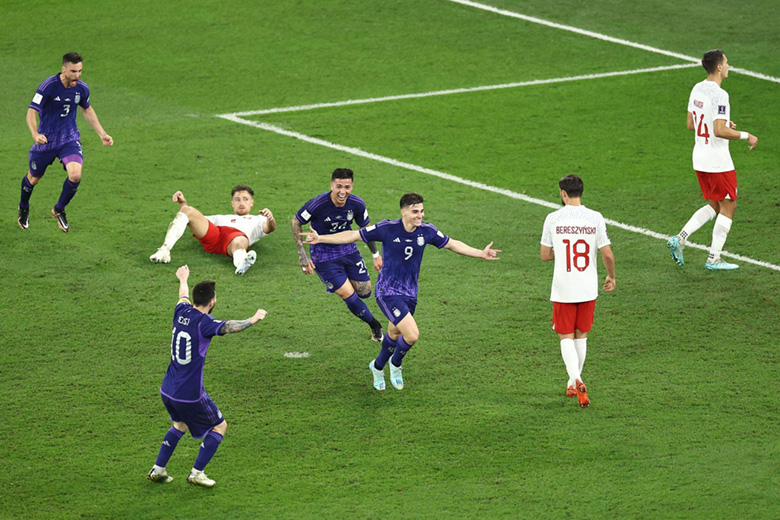 Bàn thắng thứ 2 của Argentina trước Ba Lan phá kỷ lục World Cup tồn tại 16 năm - Ảnh 1