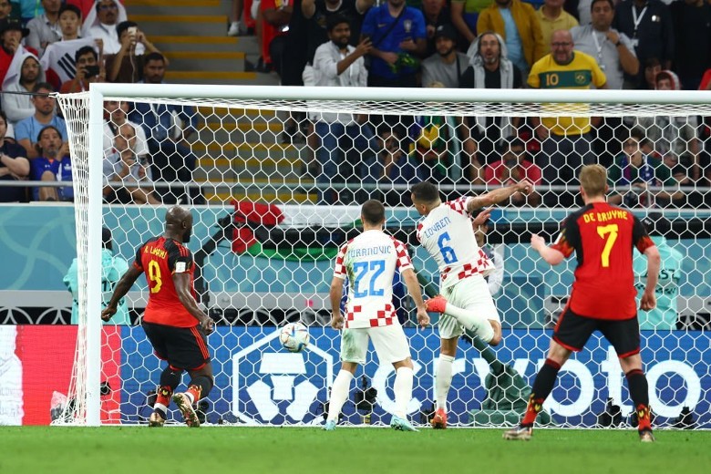 Lukaku đá 45 phút đã ‘cân’ cả World Cup 2022 về số cơ hội ngon ăn bị bỏ lỡ - Ảnh 2