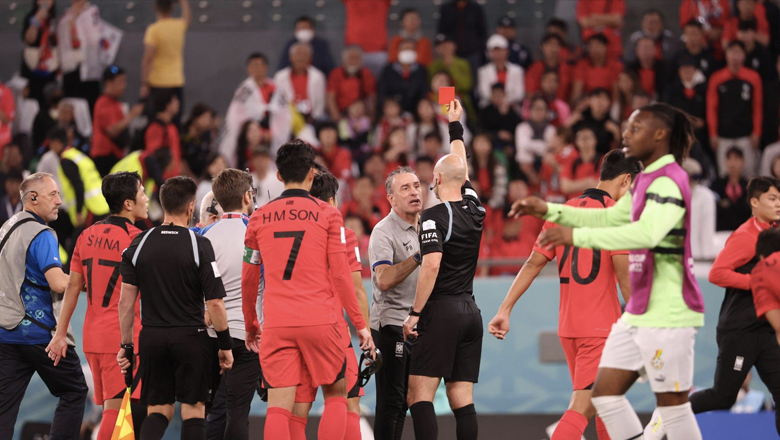 Cầu thủ Hàn Quốc nuối tiếc chia tay HLV Paulo Bento - Ảnh 2