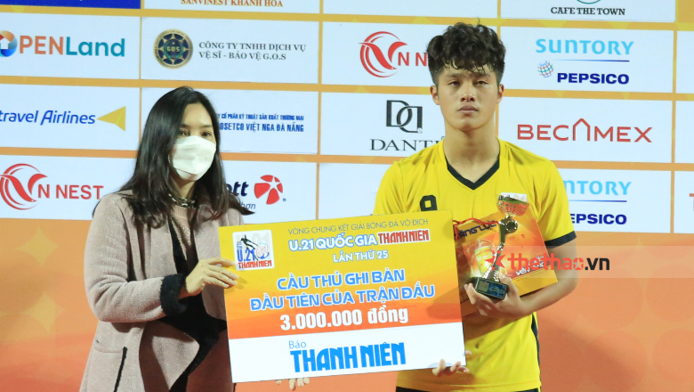 HAGL ký hợp đồng với ‘Vua giải trẻ’ Nguyễn Quốc Việt - Ảnh 1