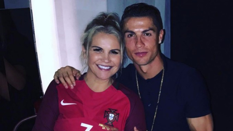 Chị gái xúi Ronaldo rời đội tuyển, bỏ World Cup 2022 vì người hâm mộ vô ơn - Ảnh 1