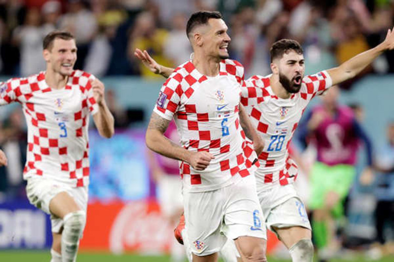 Trung vệ Croatia: Brazil cứ thoải mái nhảy múa nếu ghi bàn - Ảnh 1