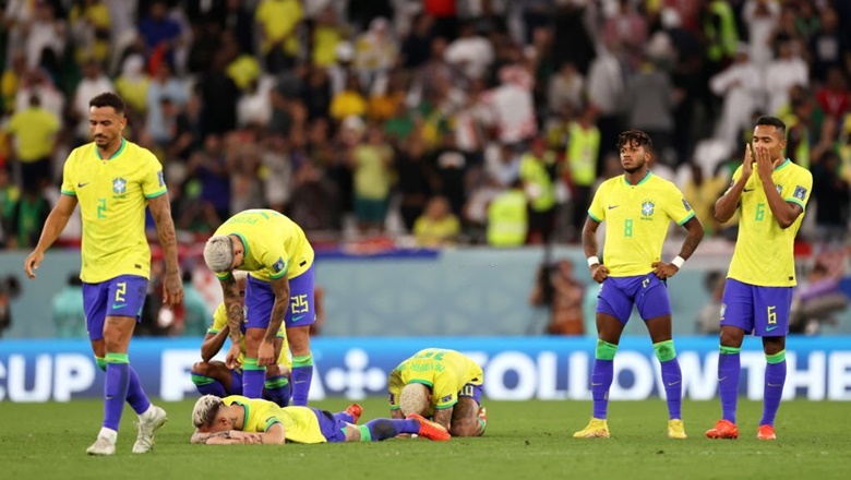 Chùm ảnh Neymar và đồng đội khóc cạn nước mắt khi Brazil bị Croatia tiễn về nước - Ảnh 9