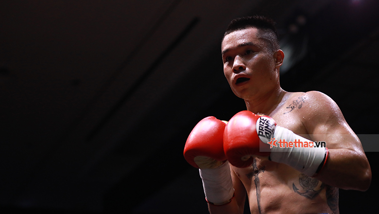 Đinh Hồng Quân thắng Arnel Baconaje, đai Boxing IBF châu Á bỏ trống - Ảnh 3