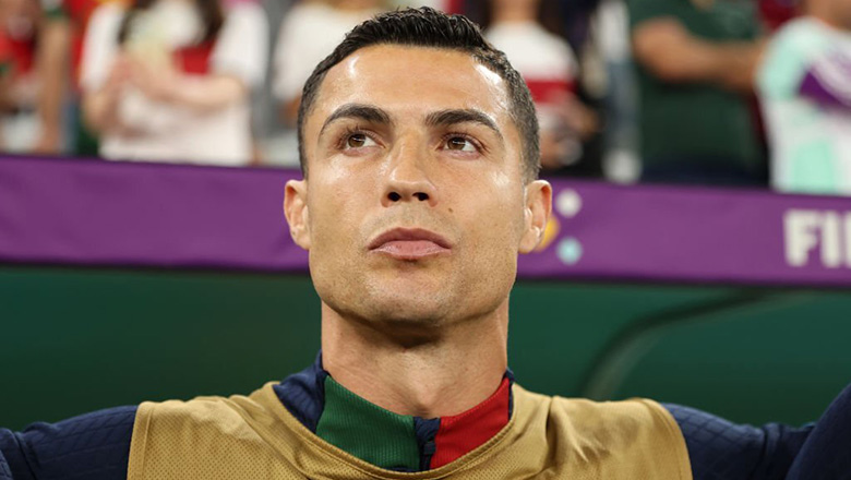 Ronaldo khóc nức nở sau khi ĐT Bồ Đào Nha bị loại khỏi World Cup 2022 - Ảnh 8