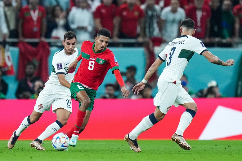 Azzedine Ounahi: Động cơ vĩnh cửu của Morocco đi từ ‘đáy xã hội’ đến đỉnh cao World Cup - Ảnh 4