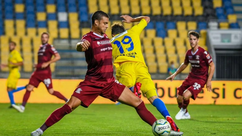 Soi kèo tài xỉu Rapid Bucuresti vs Petrolul, 0h00 ngày 15/12 - Ảnh 1