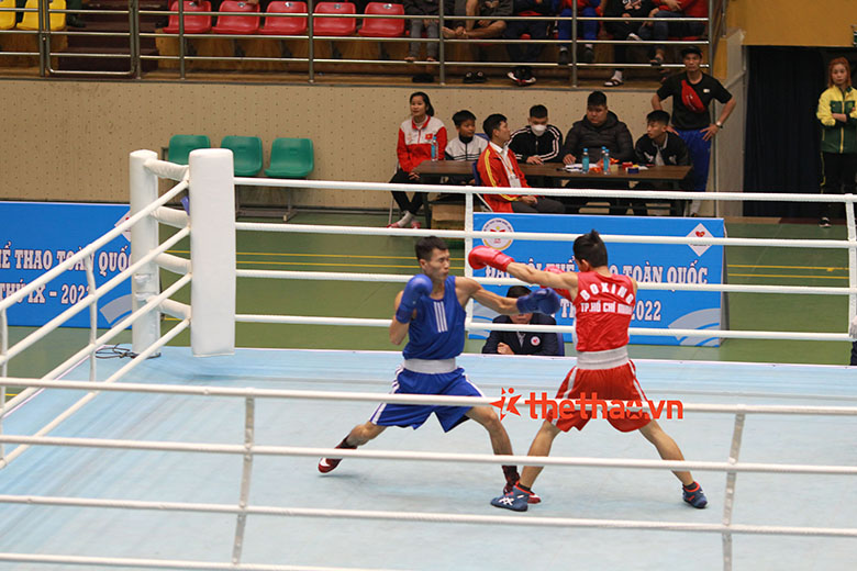 Boxing Đại hội: Nguyễn Văn Đương đổ máu trong ngày đầu tiên - Ảnh 2