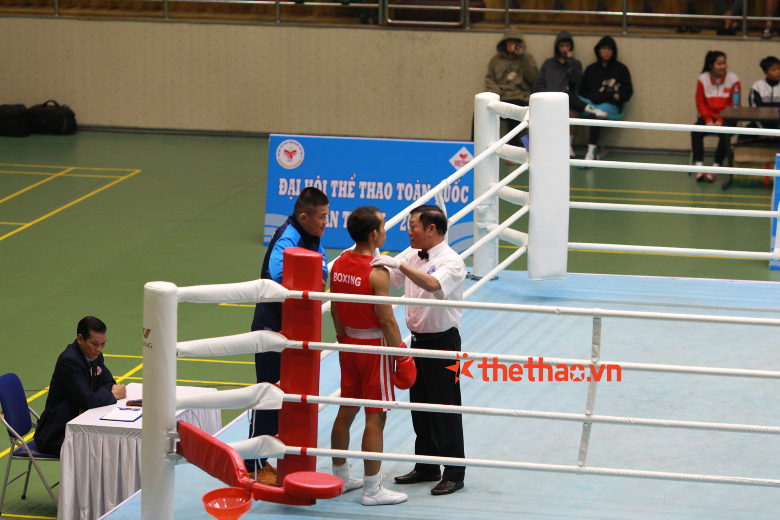 Trương Đình Hoàng làm VĐV kiêm HLV ở Boxing Đại hội - Ảnh 1