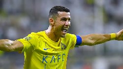 Ronaldo xác nhận ở lại Al Nassr, chấp nhận dự Cúp C2