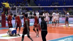 Ngôi sao tuyển bóng chuyền nam Việt Nam gặp chấn thương hy hữu ở SEA V.League 2025