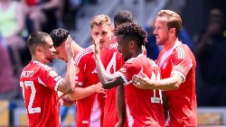 Bayern hủy diệt đội bán chuyên Auckland City với tỷ số không tưởng… 10-0