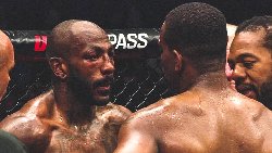 Khalil Rountree Jr áp đảo Jamahal Hill, trở lại cuộc đua tranh đai UFC