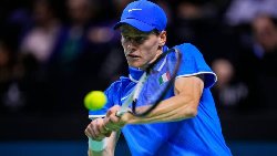 Sinner ‘gánh team’, đưa ĐT Italia vào bán kết Davis Cup 2024