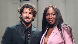 Venus Williams tuyên bố đính hôn với ‘phi công’ kém 8 tuổi