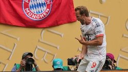 Kane lập cú đúp, Bayern chạm trán PSG ở tứ kết Club World Cup
